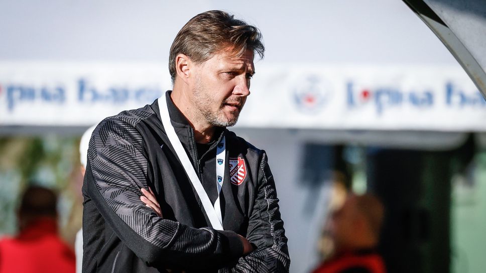 Савинов: Засега това е най-силният ни съперник, срещу когото сме играли Савинов: Засега това е най-силният ни съперник, срещу когото сме играли