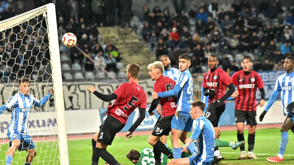 „Смърфовете“ продължават напред за Купата след драма с Дунав „Смърфовете“ продължават напред за Купата след драма с Дунав