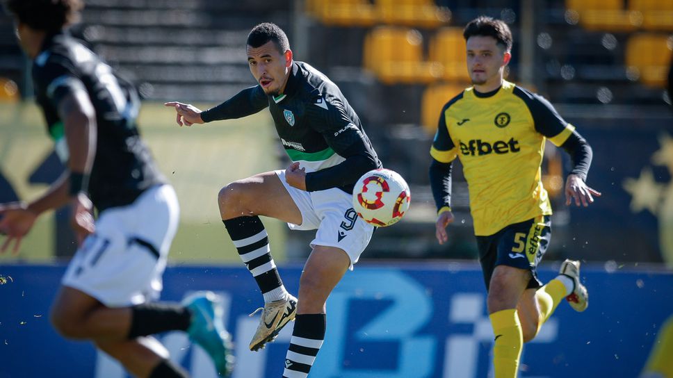 Черно море сгъна без проблеми "чуковете" в Перник с португалски и бразилски голове Черно море сгъна без проблеми "чуковете" в Перник с португалски и бразилски голове