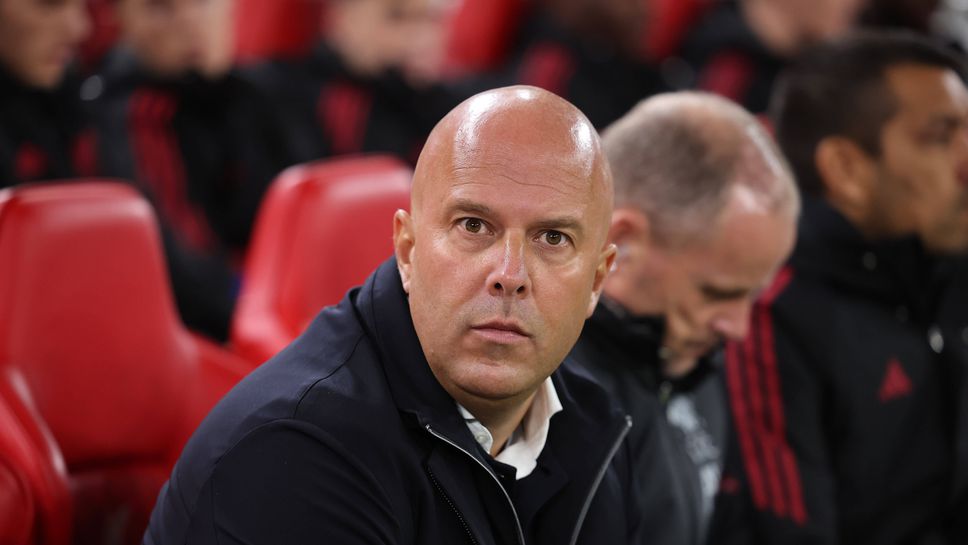 Арне Слот вече е сред фаворитите за уволнение след поредния провал на Ливърпул Арне Слот вече е сред фаворитите за уволнение след поредния провал на Ливърпул