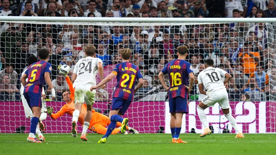 Шчесни разкри как е спасил дузпата на Мбапе в Ел Класико Шчесни разкри как е спасил дузпата на Мбапе в Ел Класико