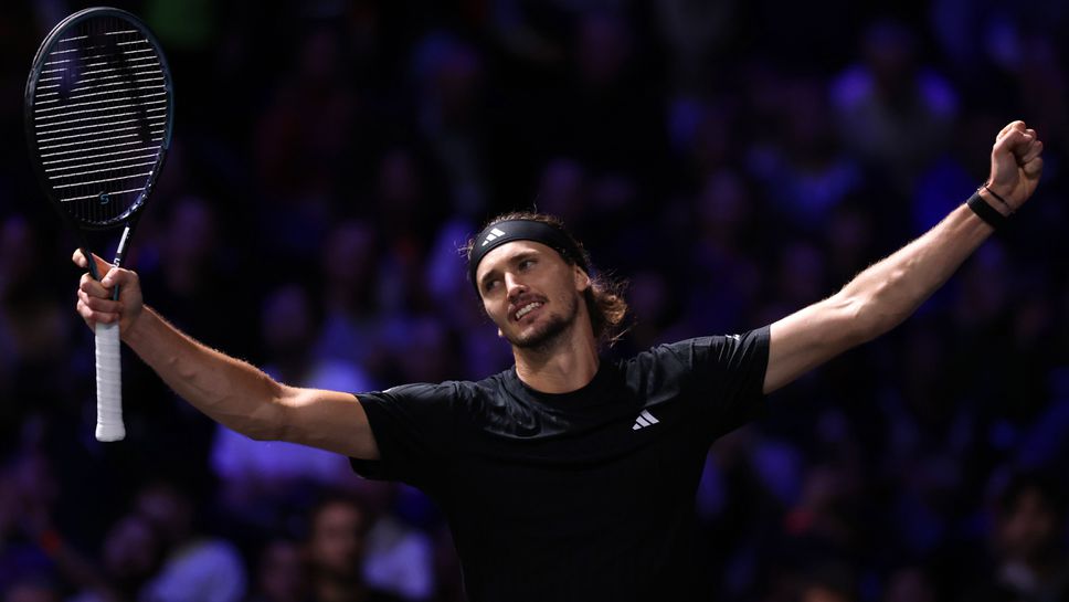 Зверев подчини Медведев след два спасени мачбола Зверев подчини Медведев след два спасени мачбола