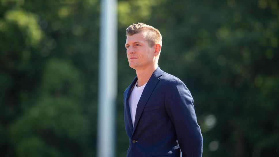 Тони Кроос посочи грешки на Ханзи Флик Тони Кроос посочи грешки на Ханзи Флик