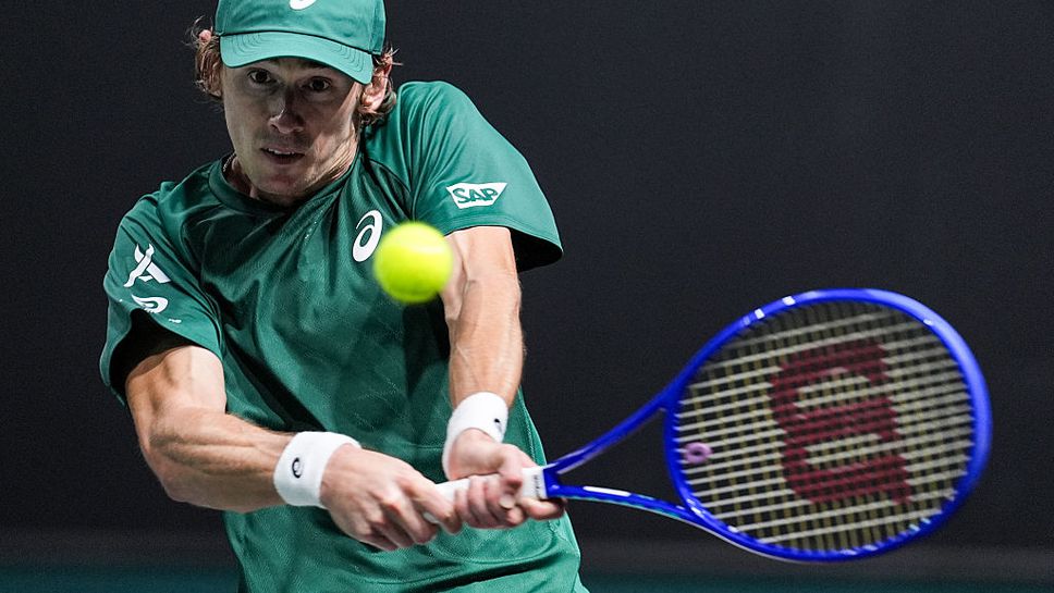 Алекс де Минор се класира за третия кръг в Париж Алекс де Минор се класира за третия кръг в Париж