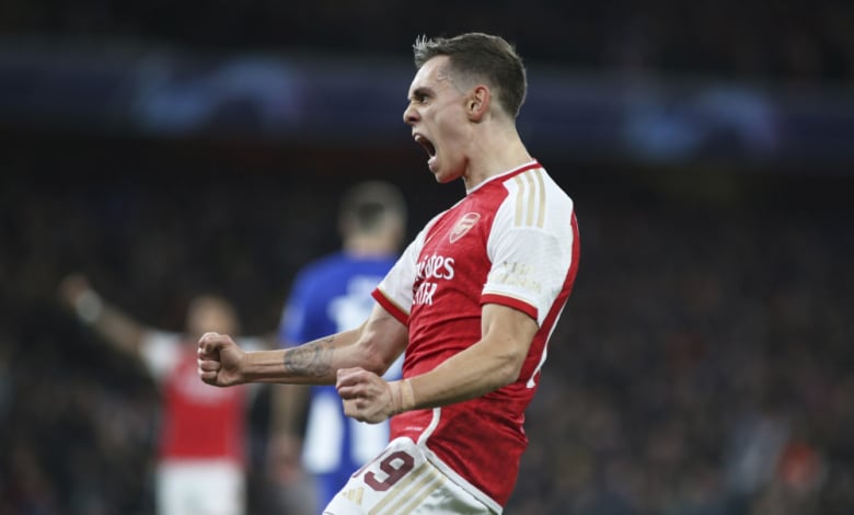 НА ЖИВО С КАРТИНА: Гол на Арсенал - Порто