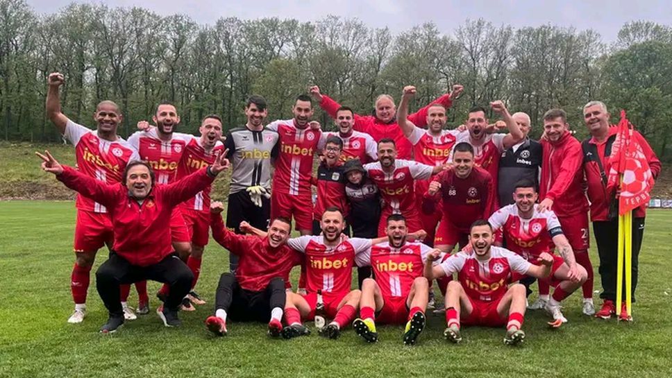 Септември гони първото място на Североизток