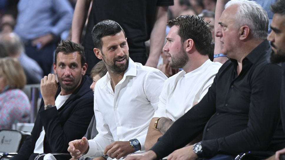 Джокович не играе, но доближава рекорди на Федерер