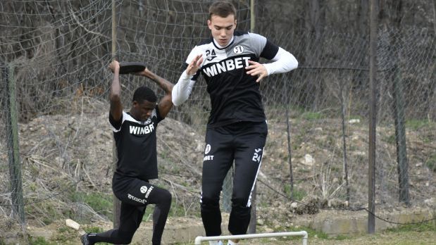 Спартак (Варна) се отказа от бивш халф на Локо (Пд) и Славия