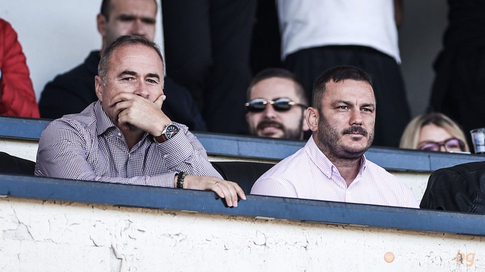 Шеф в ЦСКА отлетя към Португалия