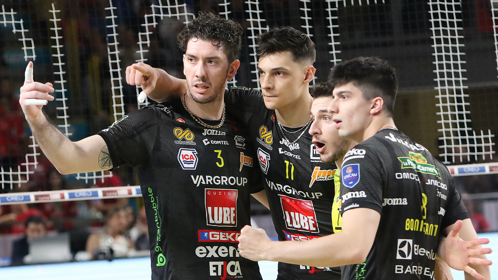 Алекс Николов и Лубе на финал в Италия!