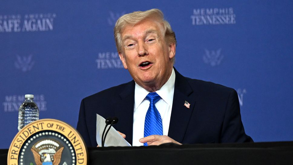 САЩ иска по 15 000 долара гаранция за виза на фенове за Мондиала