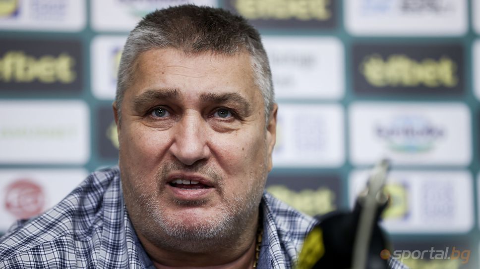 Любо Ганев за Борислав Михайлов: Днес българският спорт и българският футбол загубиха една от най-големите си фигури