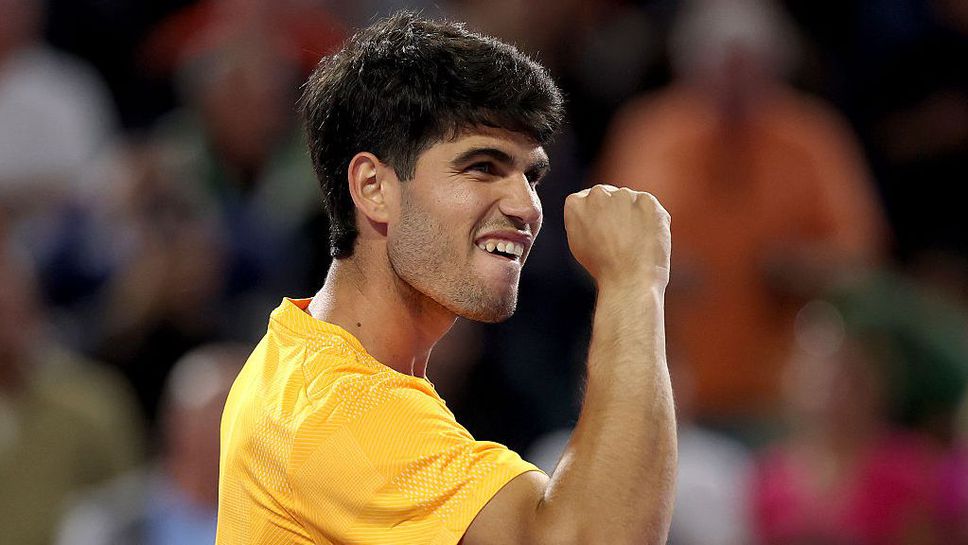 Двукратният шампион Карлос Алкарас стартира с успех в Барселона