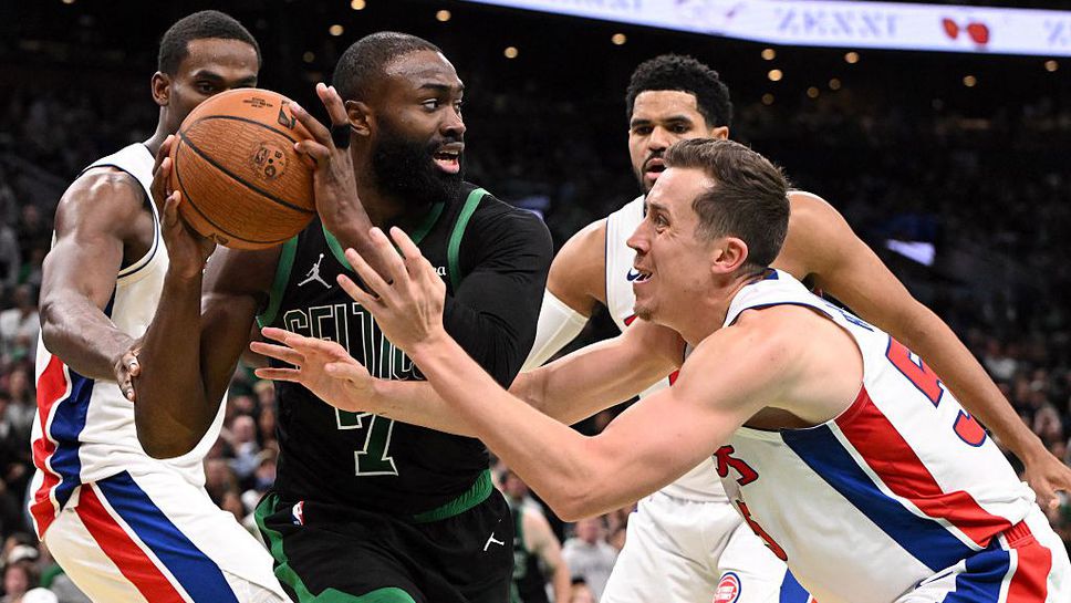 Бостън сложи край на рекордната победна серия на Детройт в НБА