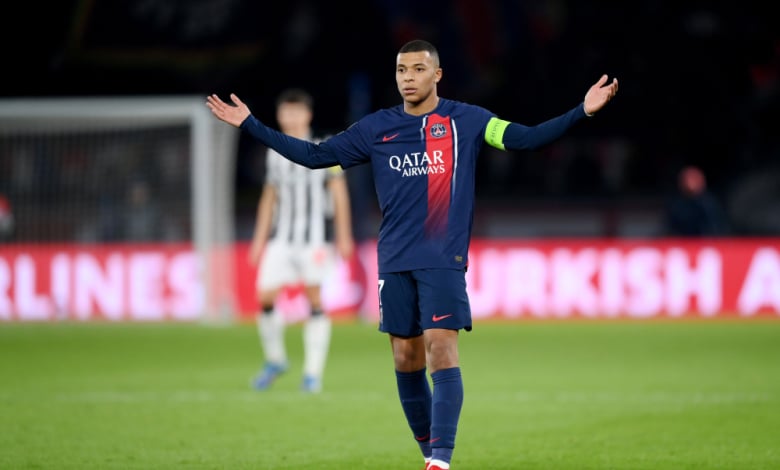 Спешна среща на Мбапе с треньора на ПСЖ