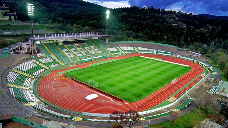 Ветераните на Берое излизат срещу сборен отбор от легенди на българския футбол в демонстративен мач