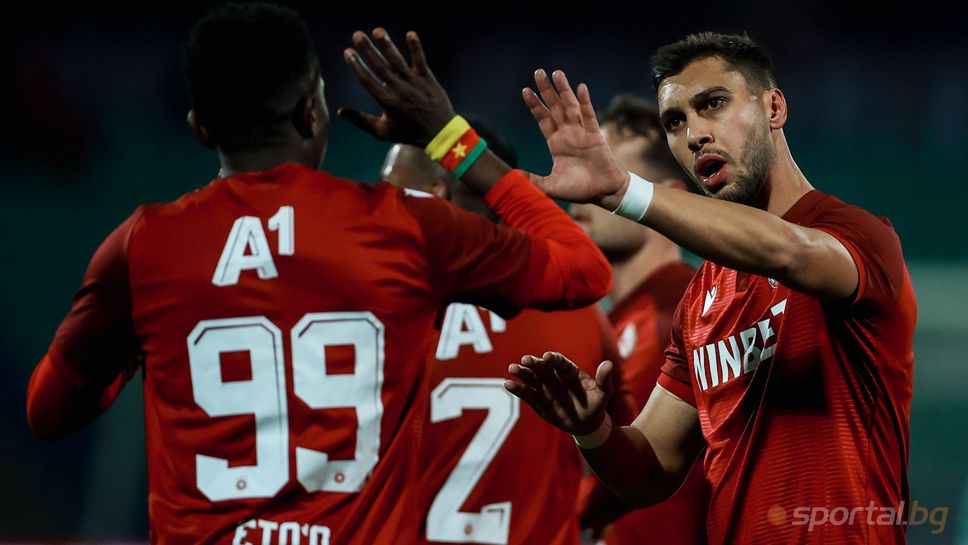 Трима титуляри на ЦСКА "висят" за по два мача