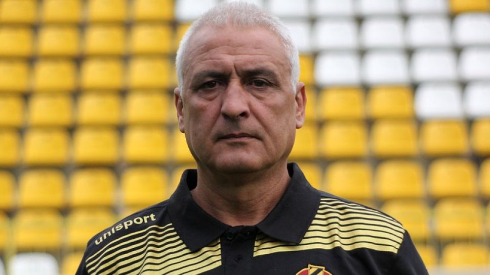 Атанас Пашев: Очаквам Ботев да е на финал за Купата