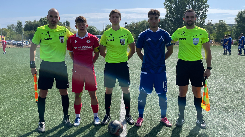 ЦСКА удържа Левски с човек по-малко и спечели дербито при U16