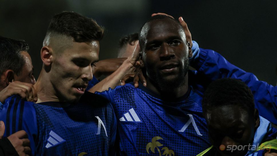 Сангаре: Познавам се с Гара Дембеле и се вдъхновявам от него