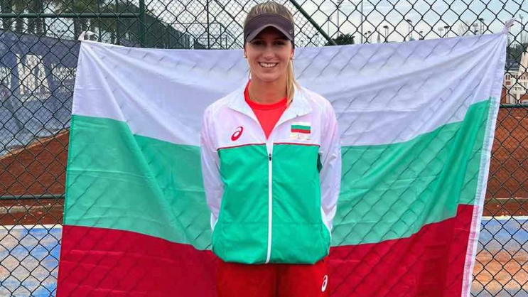 Гергана Топалова спаси два мачбола на старта в Орландо