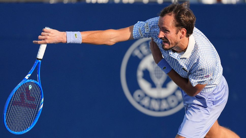 Медведев отказа участие в Мец