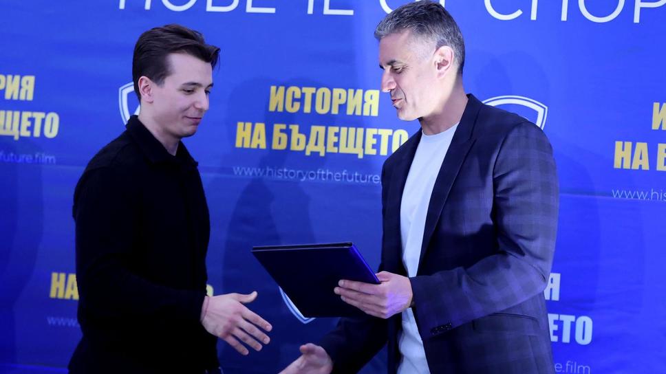 Давид Давидов: Обществото ни отчаяно има нужда от добри примери – волейболът все повече заема важна роля в тази посока