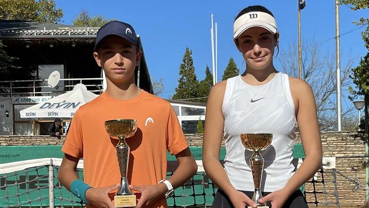 Бруно Дженев и Симона Попова станаха двойни шампиони на турнира Тенис Европа в Хасково