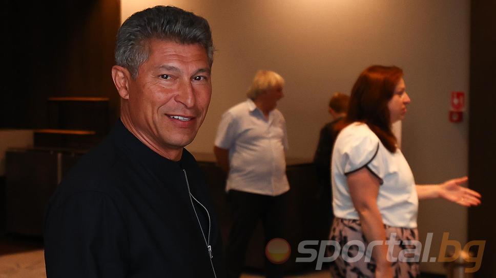 Балъков и десетките му гости изживяха цялата драма и емоции на Англия - Аржентина