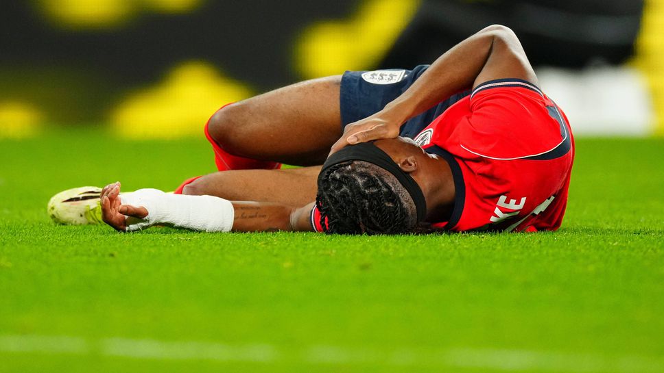 Нони Мадуеке е поредният играч на Арсенал с контузия