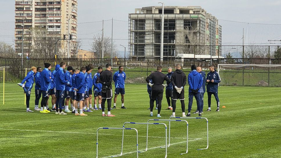 Левски поднови тренировки след дербито с ЦСКА