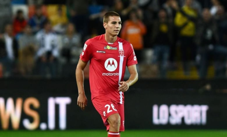 Вальо Антов с цял мач при победа в Италия