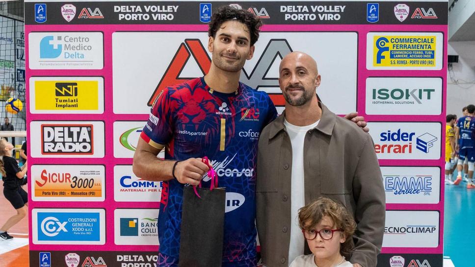 MVP Християн Димитров с 15 точки при първата победа на Равена
