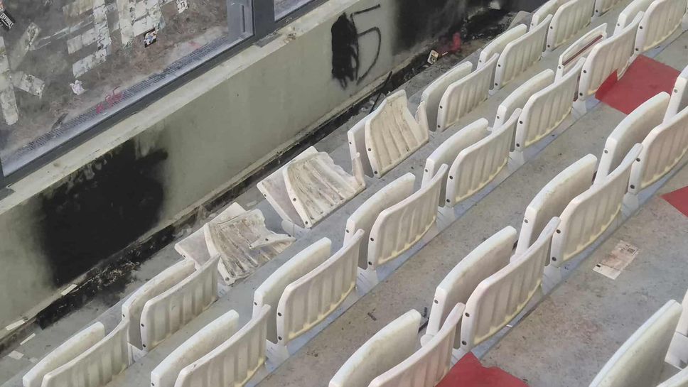 Секторът за гости на "Лаута" с доста щети след дербито (снимки)