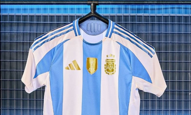„Адидас“ показа как ще облече Аржентина на Копа Америка