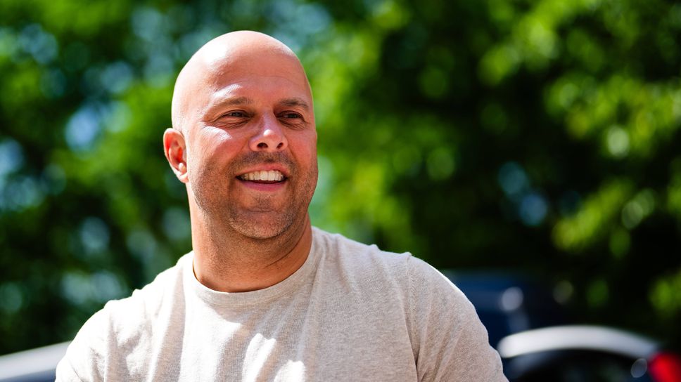 Ливърпул обяви официално назначаването на Арне Слот за заместник на Клоп