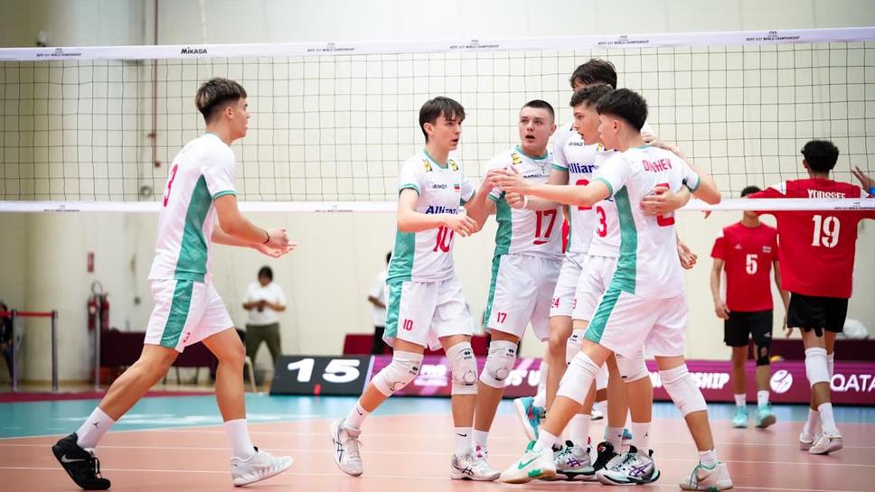 България U17 тръгна ударно на Световното
