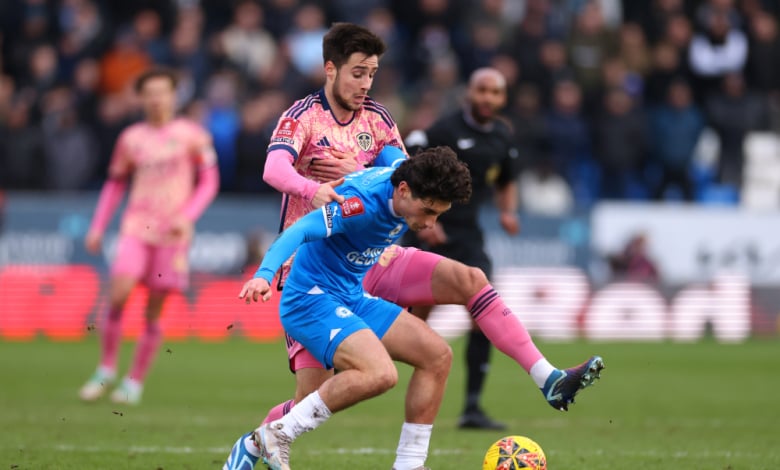 Спряха победната серия на Лийдс при завръщането на Илия Груев