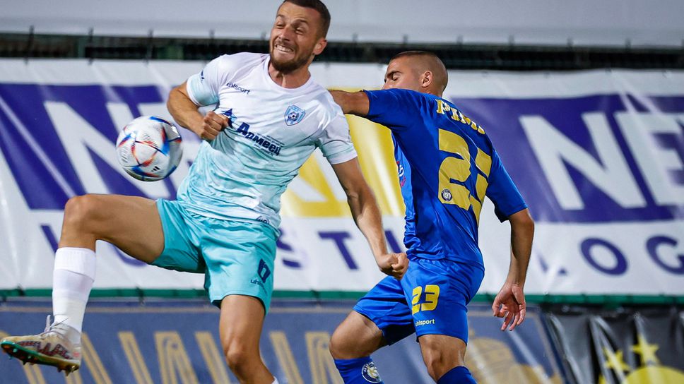 Трима от Крумовград нямат право да играят срещу Ботев