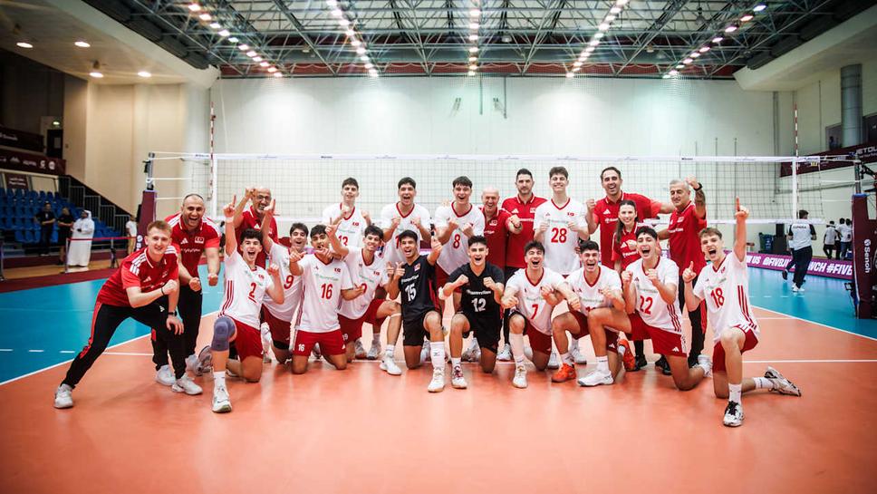 Турция удари Испания на старта на Мондиала U17