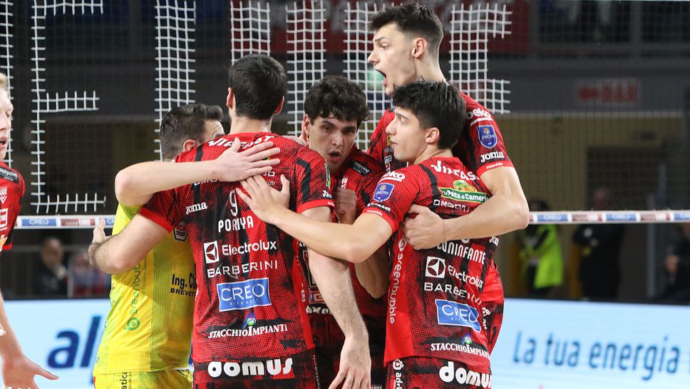 Алекс Николов с 16 точки, Лубе с трудна победа над Чистерна в Италия