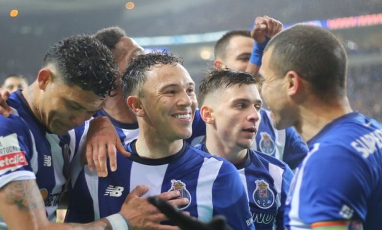 Порто размаза 10 от Бенфика в голямото дерби