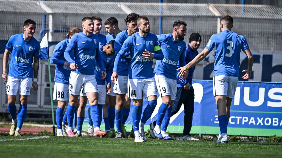 Битката за оцеляване започва: 11-те на Спартак (Варна) и Берое