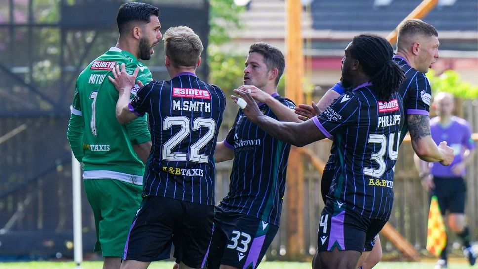 Български национал спаси отбора си от изпадане от шотландския елит