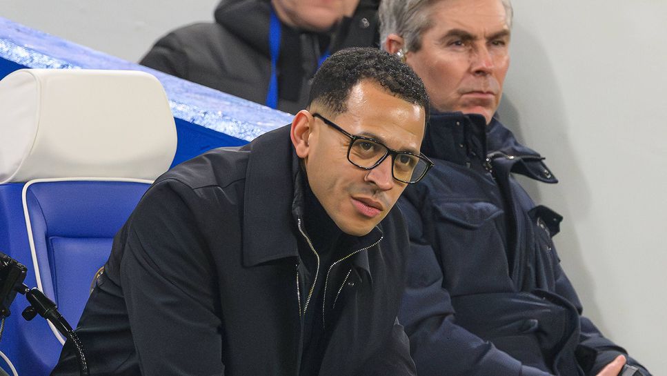 В Челси твърдят, че са открили „къртицата“ в съблекалнята си