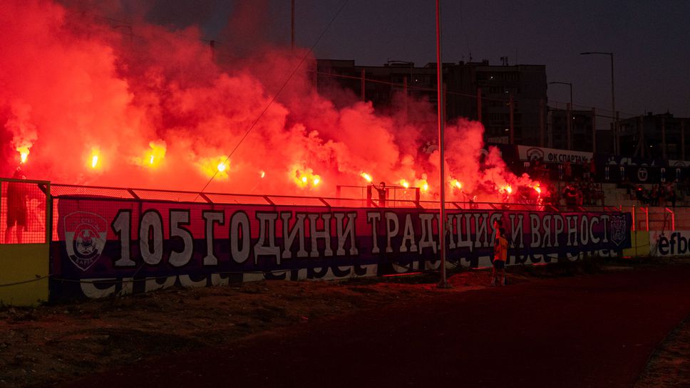 Спартак (Варна) запазва ядрото от играчи за елита