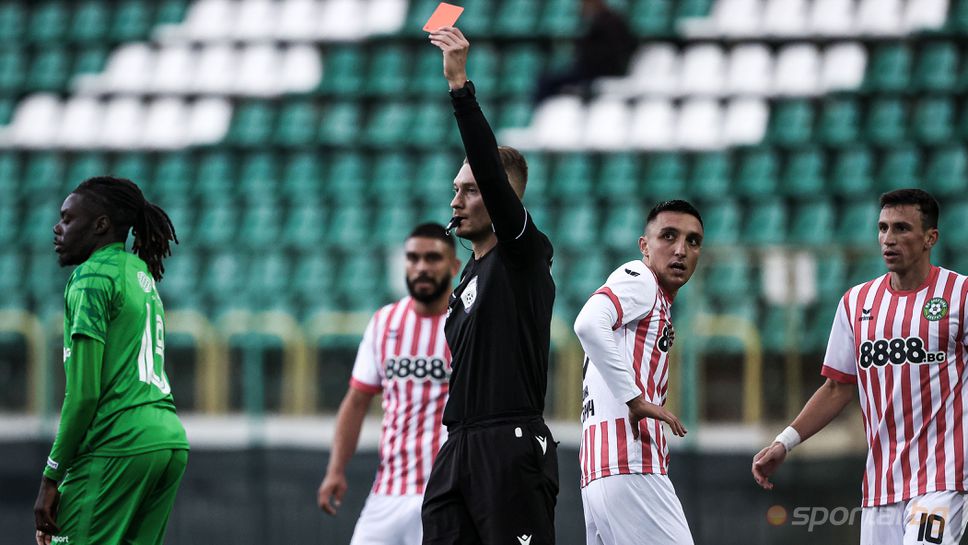 Определиха рефера на най-старото столично дерби