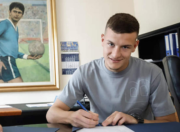 Локо пожела ненужен в Левски