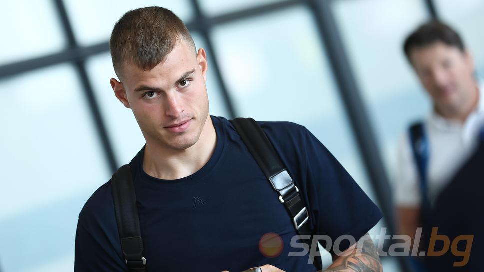 Вуцов с увеличена заплата и бонуси с новия договор