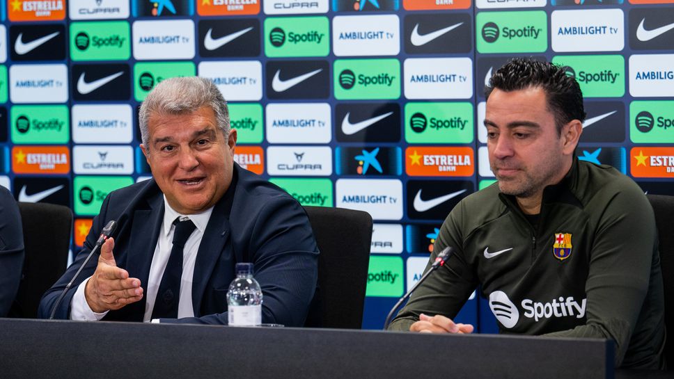 Пореден обрат в Барселона: Лапорта уволнява Чави, бесен му е